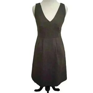Banana Republic Women's Charcoal Gray Wool/Spandex V-Neck Sleeveless Skater Dres